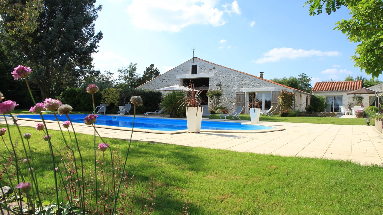Photo of Outdoor in Saint-Mathurin