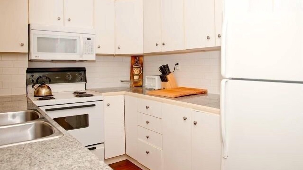 Photo of Kitchen in Roncesvalles Village