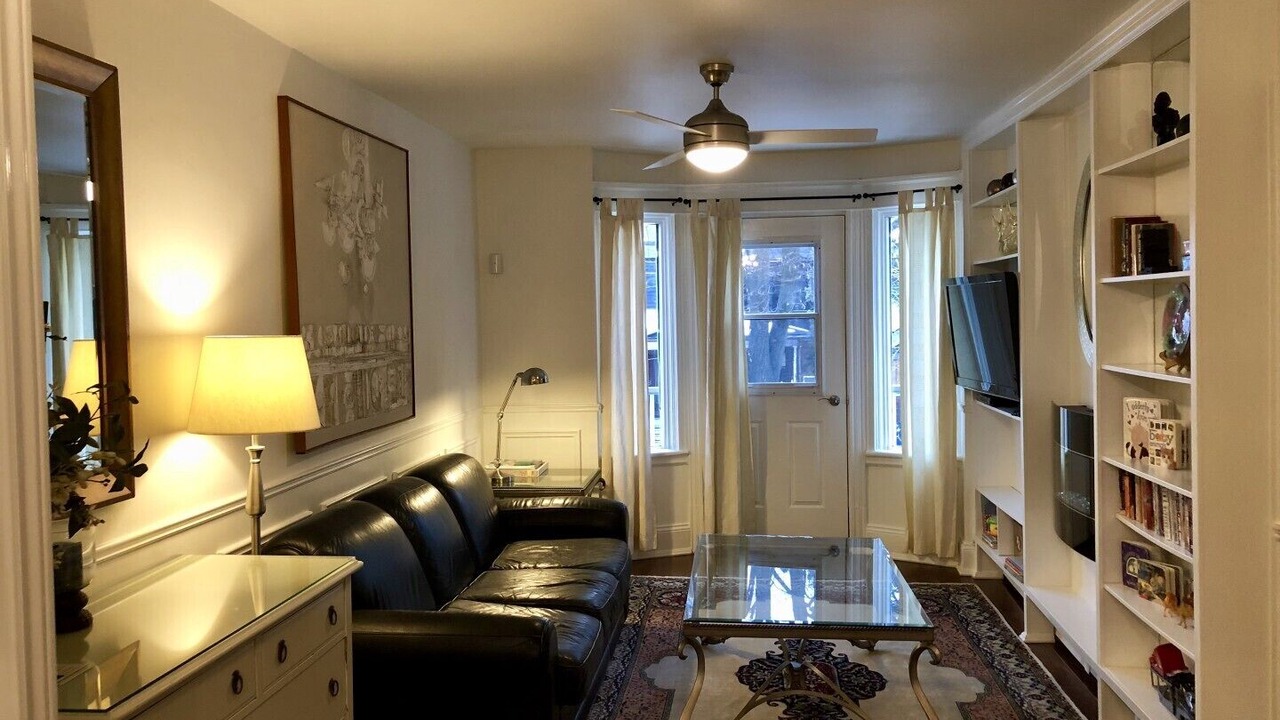 Photo of Livingroom in Roncesvalles Village