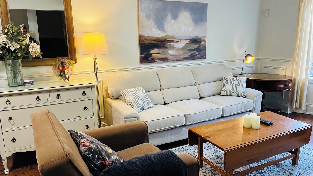 Photo of Livingroom in Roncesvalles Village