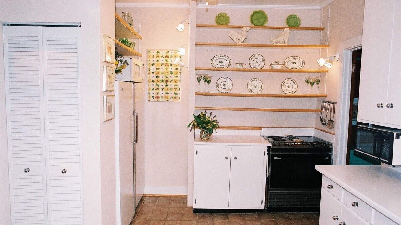 Photo of Kitchen in Shanty Bay