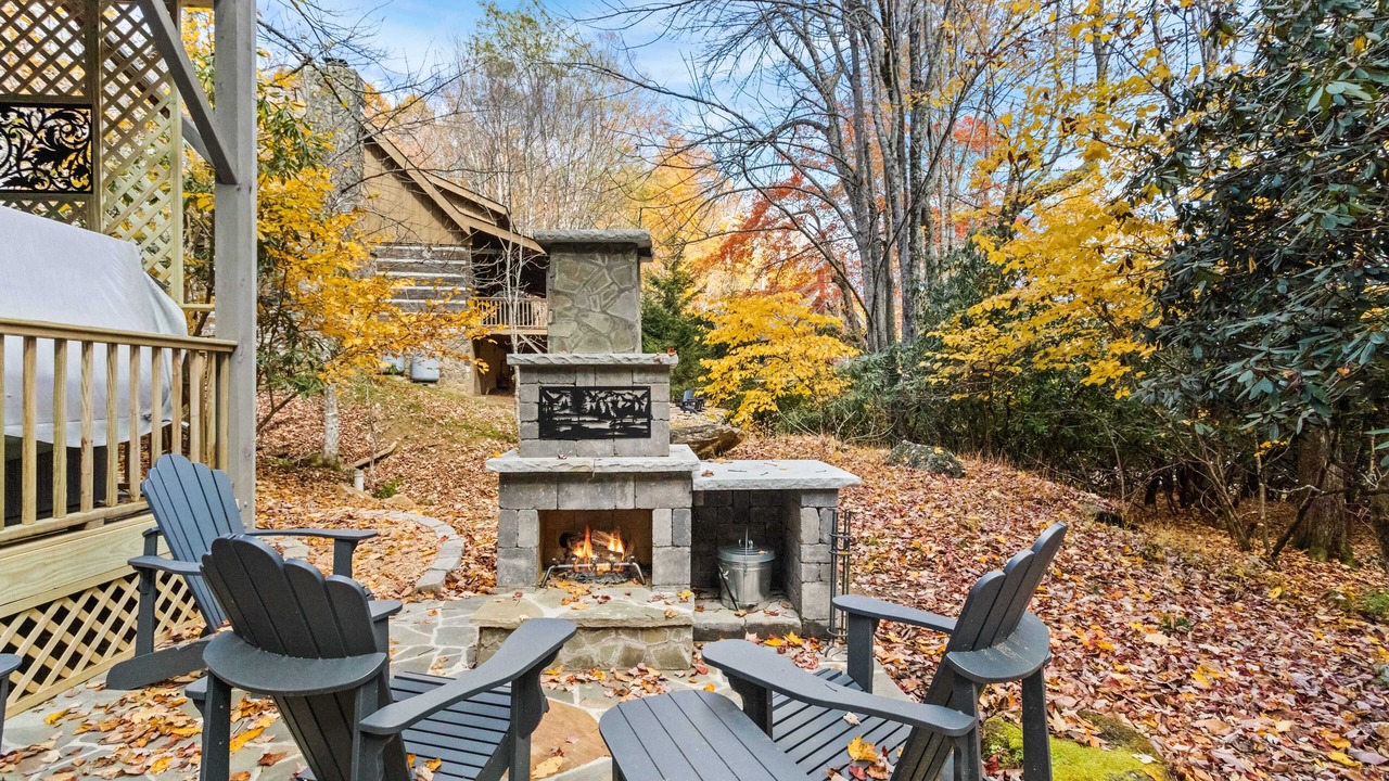 Photo of Livingroom in Seven Devils