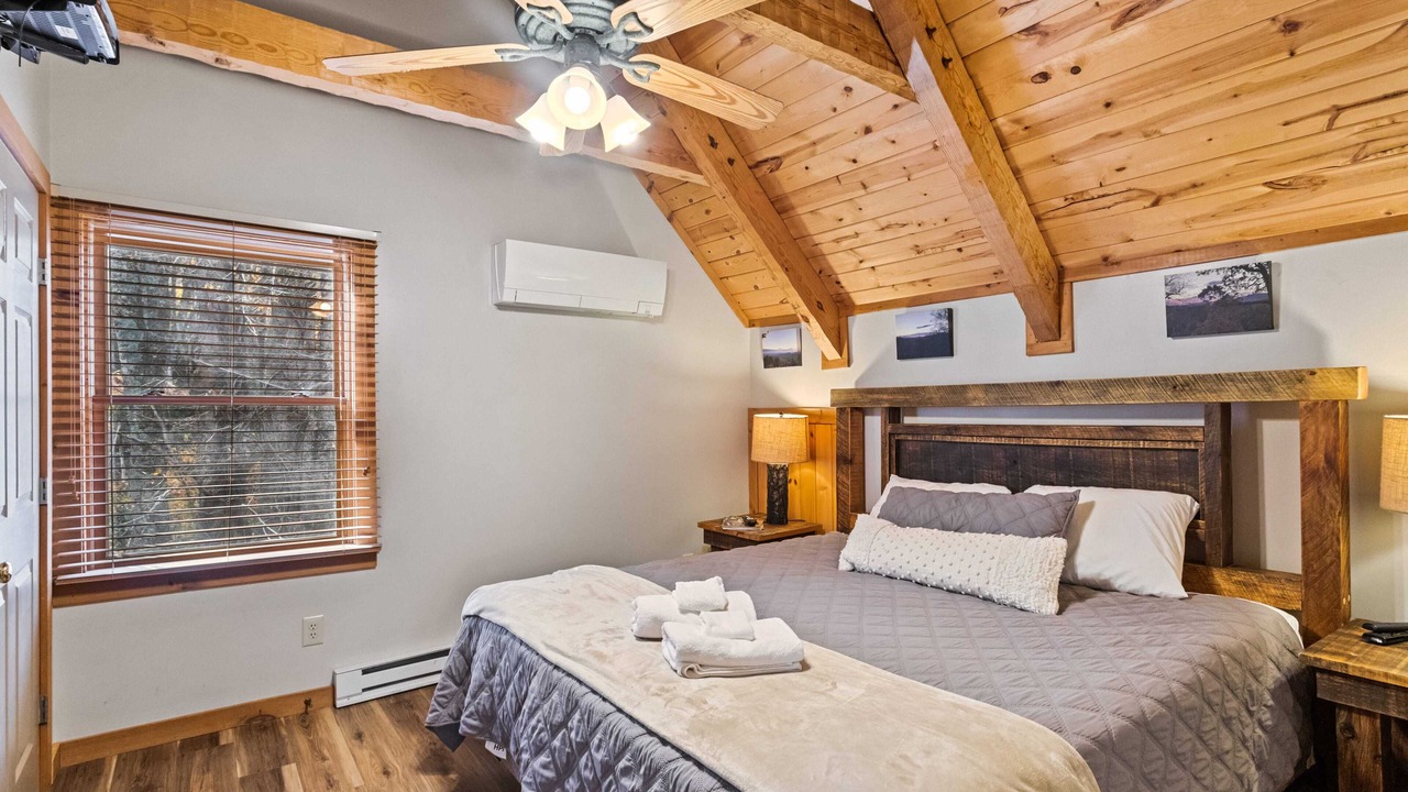 Photo of Others in Seven Devils