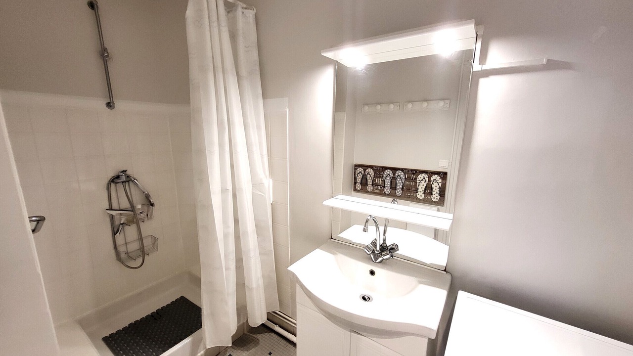 Photo of Bathroom in Les Sables d'Olonne