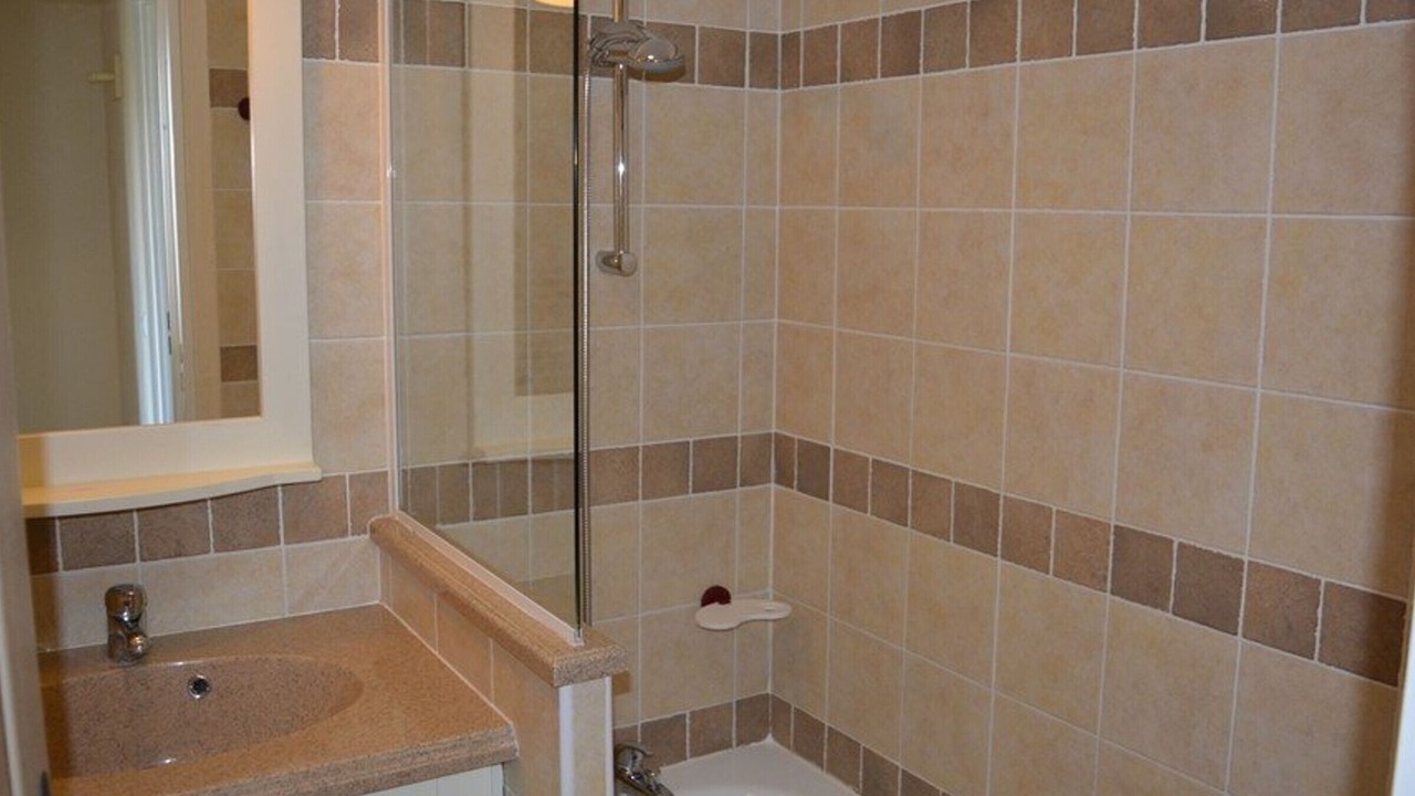Photo of Bathroom in Rouret