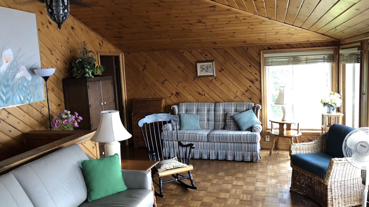 Photo of Livingroom in Trent Lakes