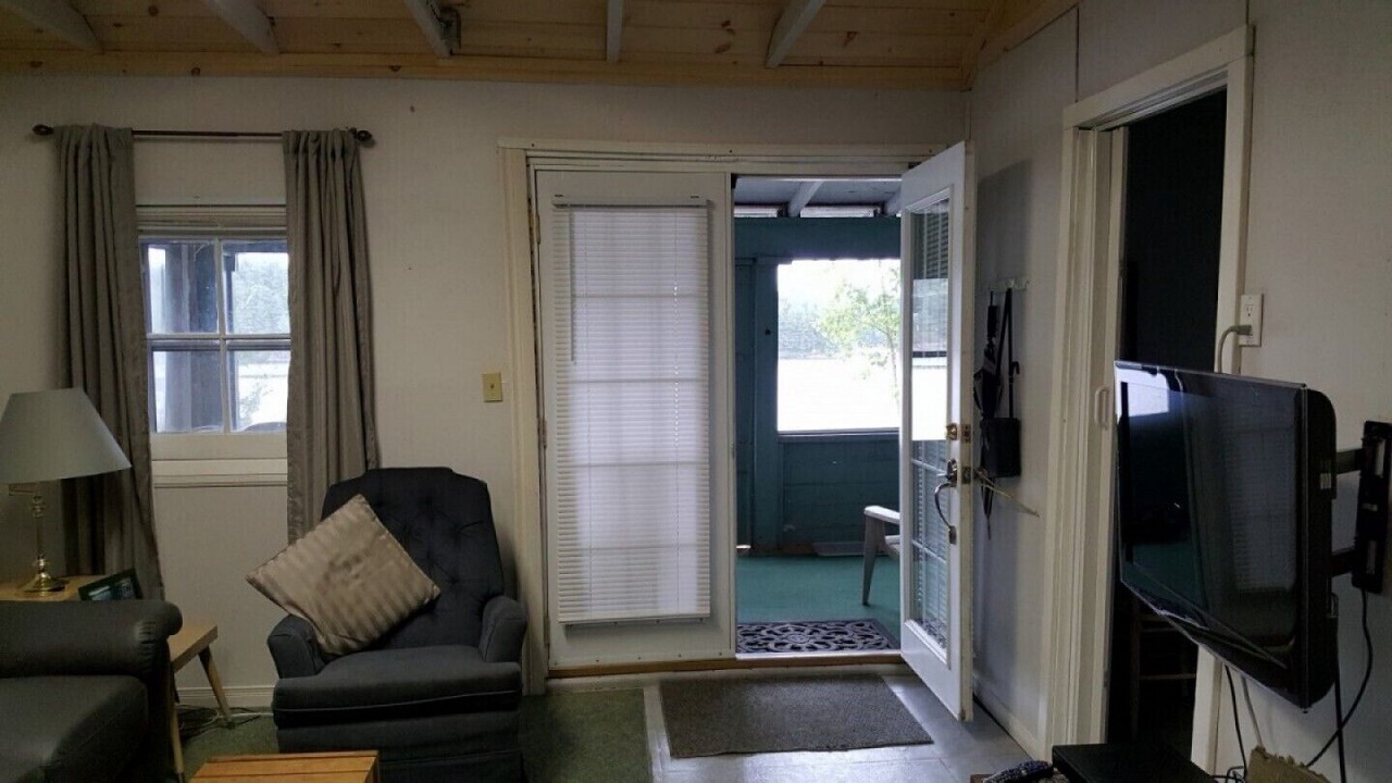 Photo of Outdoor in Sebright