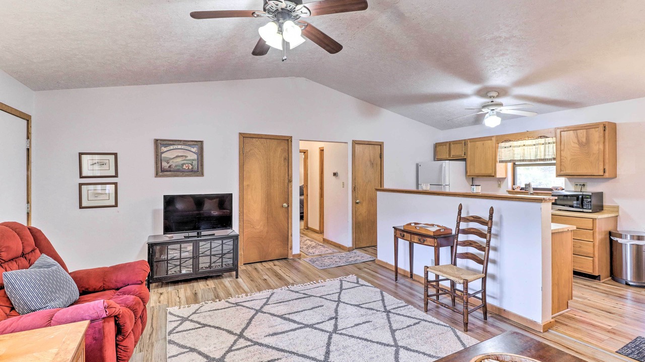 Photo of Bedroom in Flippin