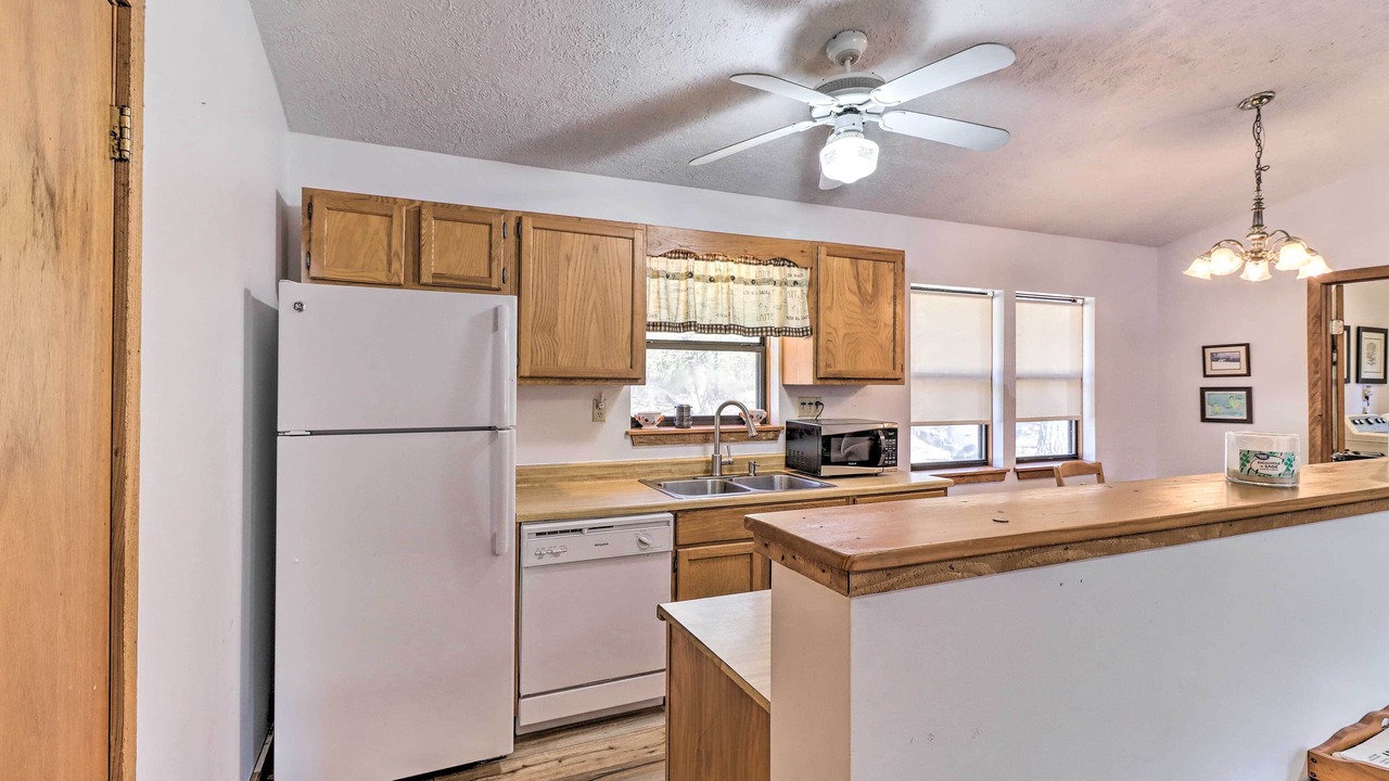 Photo of Kitchen in Flippin