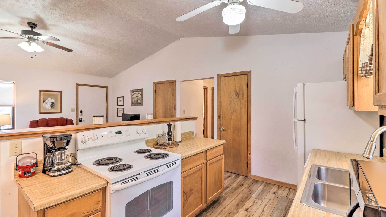 Photo of Kitchen in Flippin