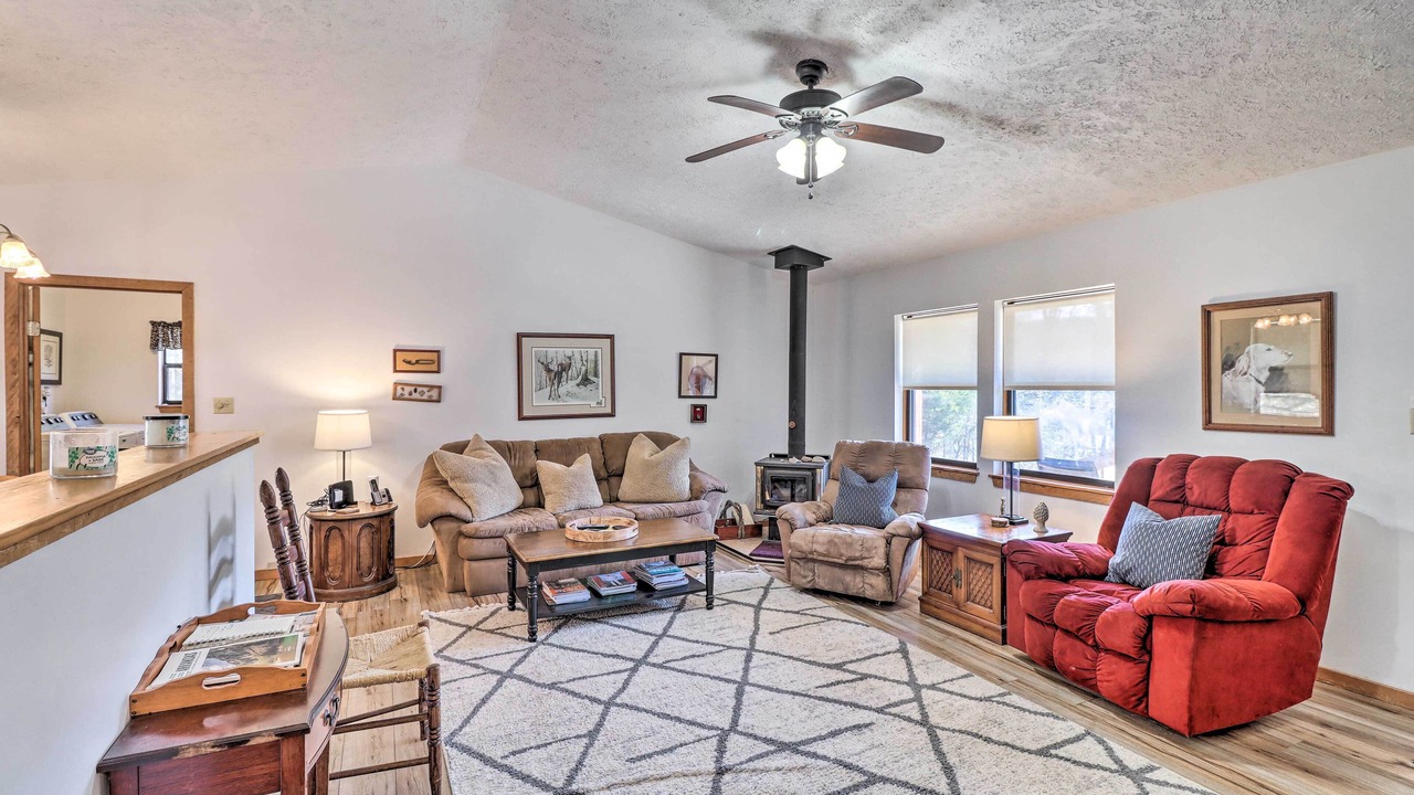 Photo of Livingroom in Flippin