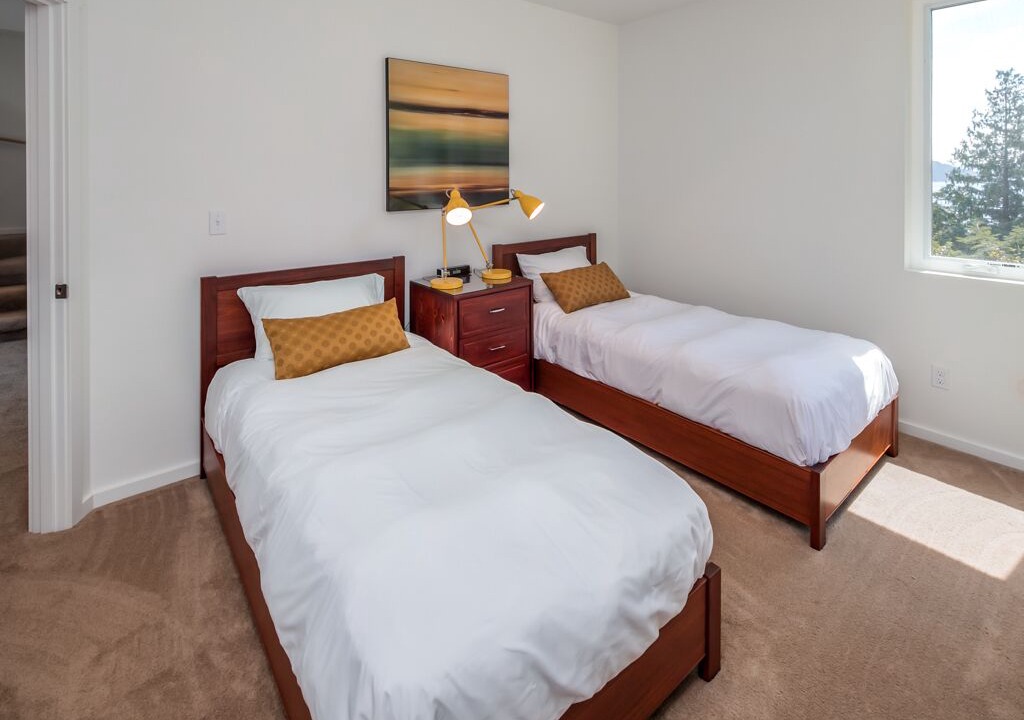 Photo of Bedroom in Eastsound