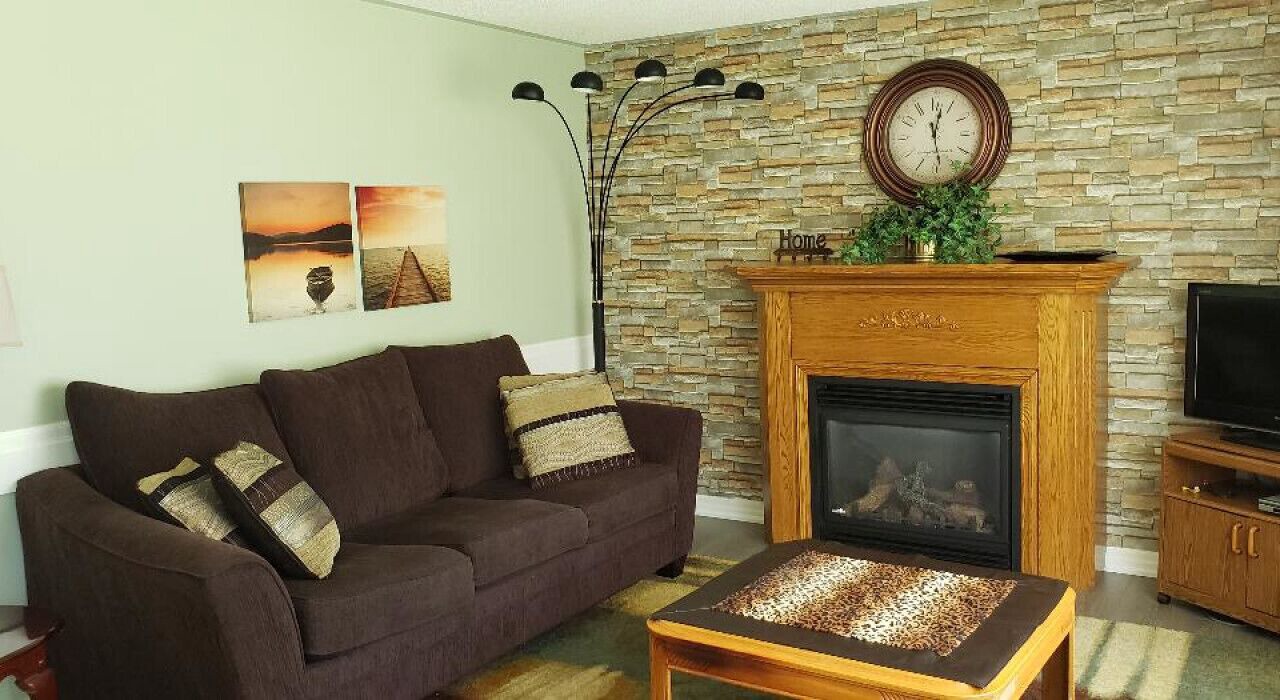 Photo of Livingroom in Alcona