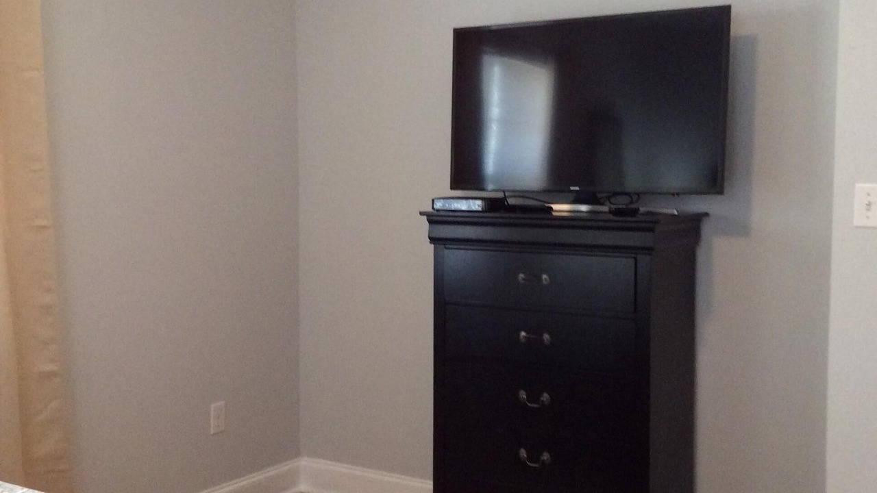 Photo of Bedroom in Lupton City