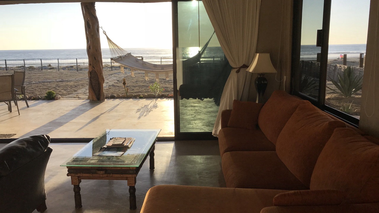 Photo of Livingroom in Cerritos