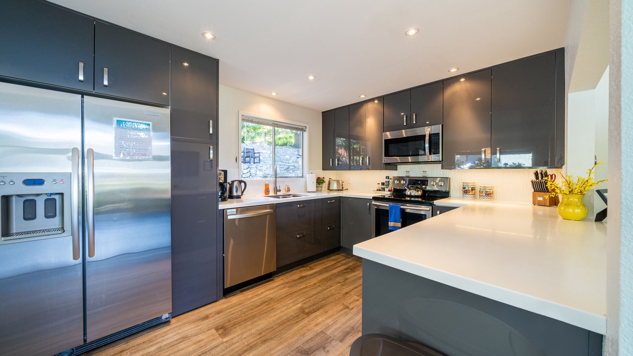 Photo of Others in Manson