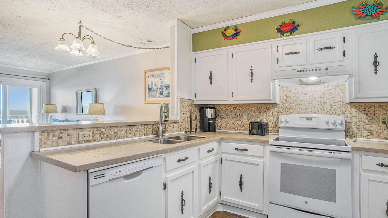 Photo of Kitchen in Ocean Drive