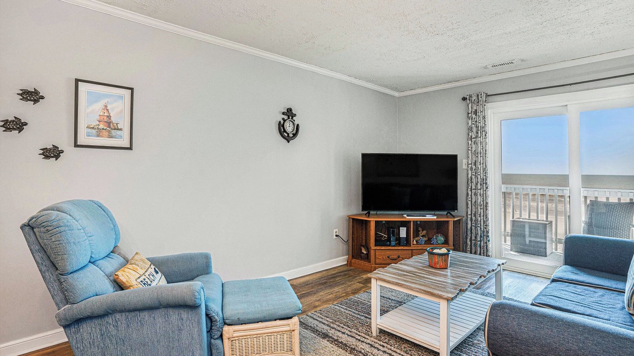 Photo of Livingroom in Ocean Drive