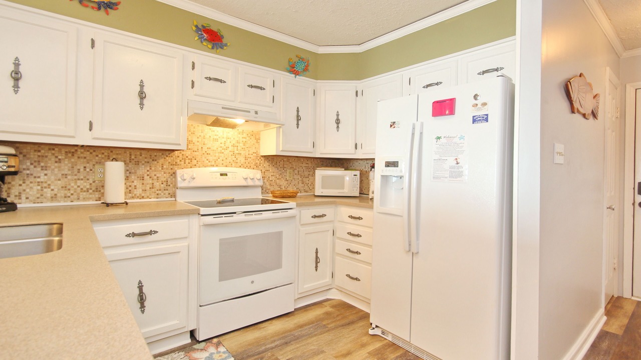 Photo of Kitchen in Ocean Drive