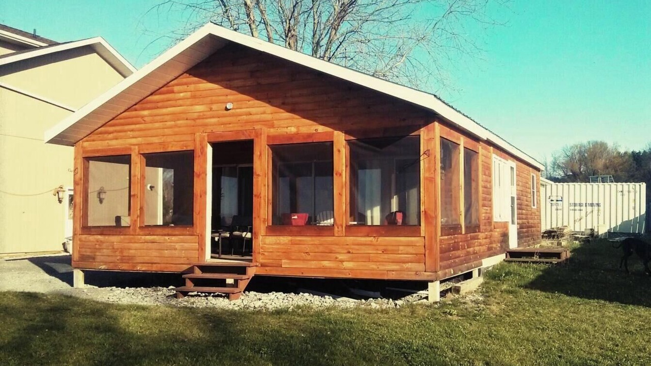 Photo of Outdoor in Howe Island