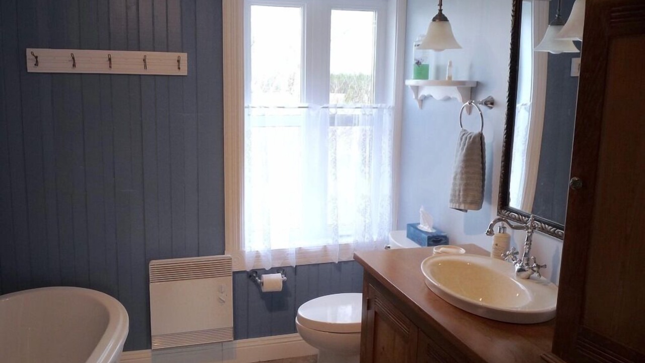 Photo of Bathroom in Alma