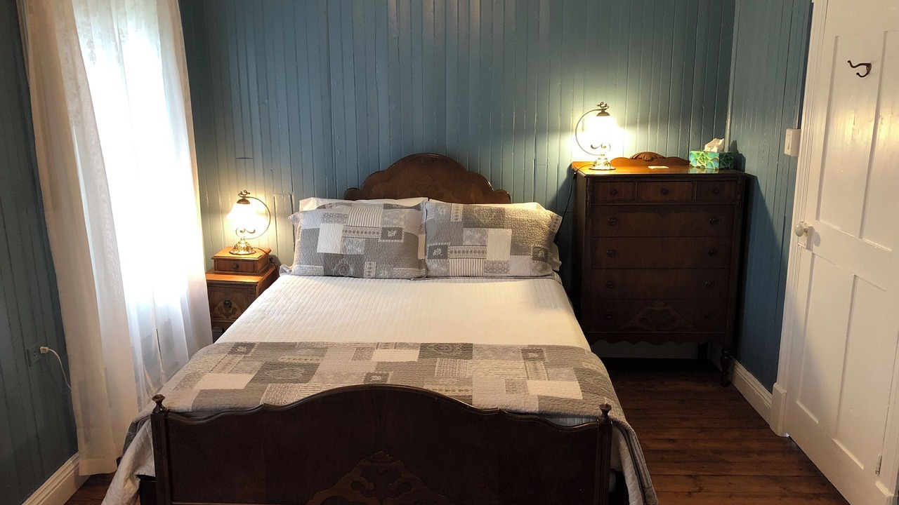 Photo of Bedroom in Alma