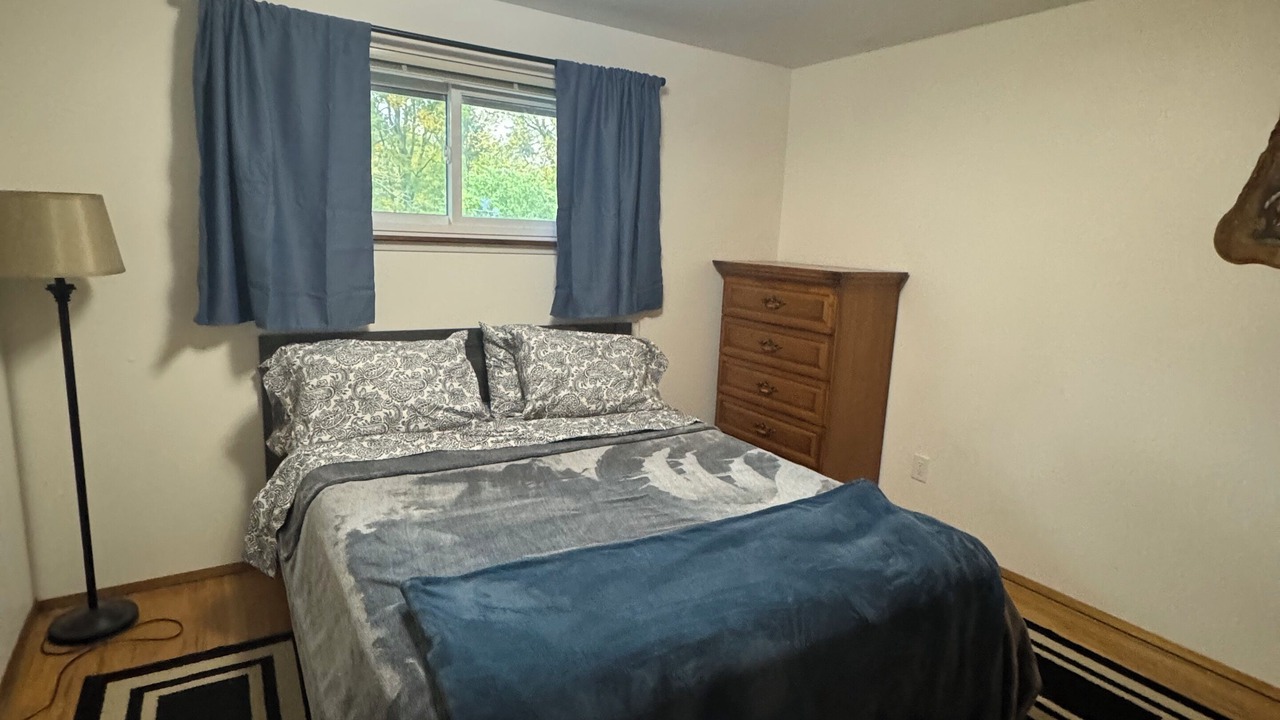 Photo of Bedroom in Boulevard Bluffs