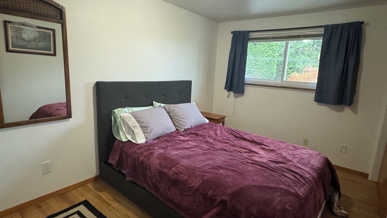 Photo of Bedroom in Boulevard Bluffs