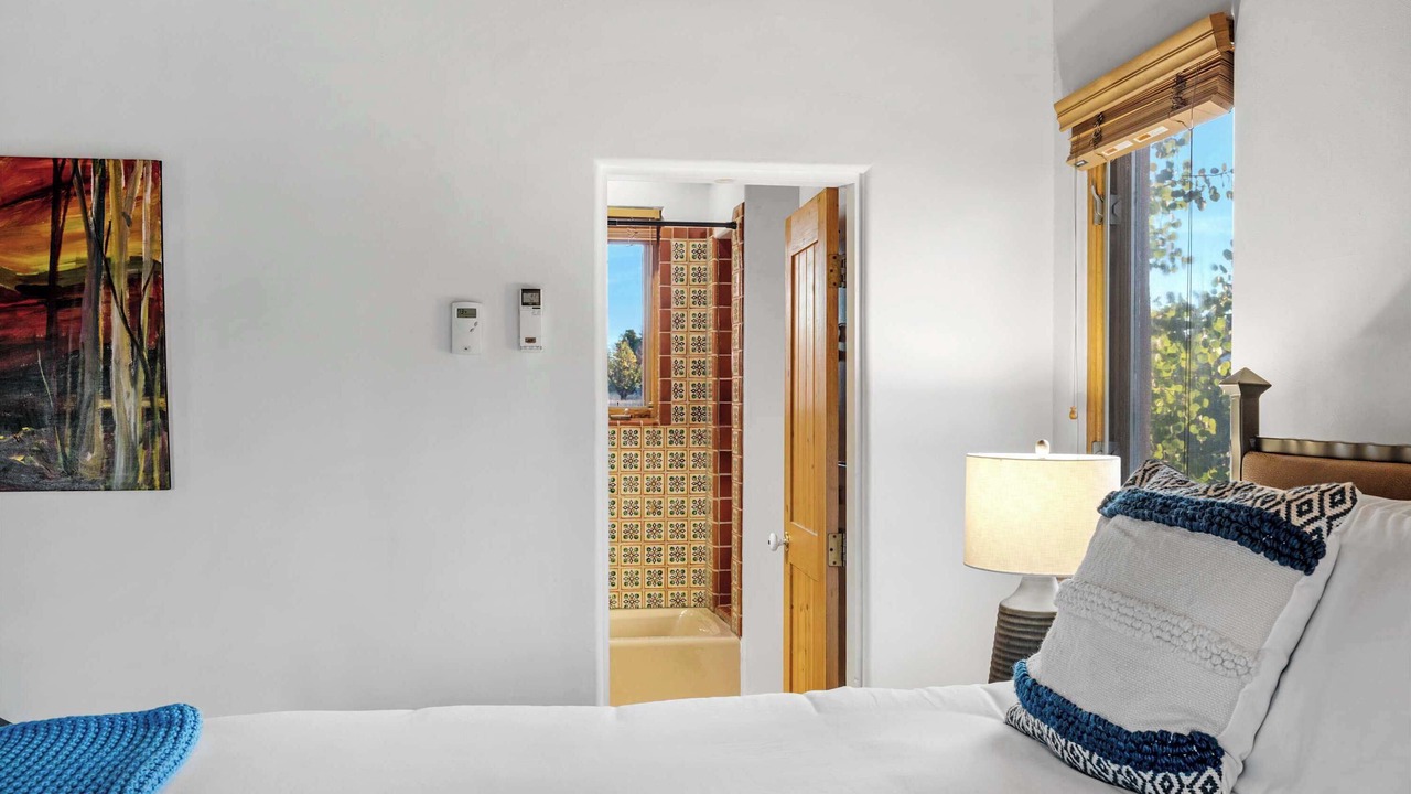 Photo of Bedroom in South Capitol