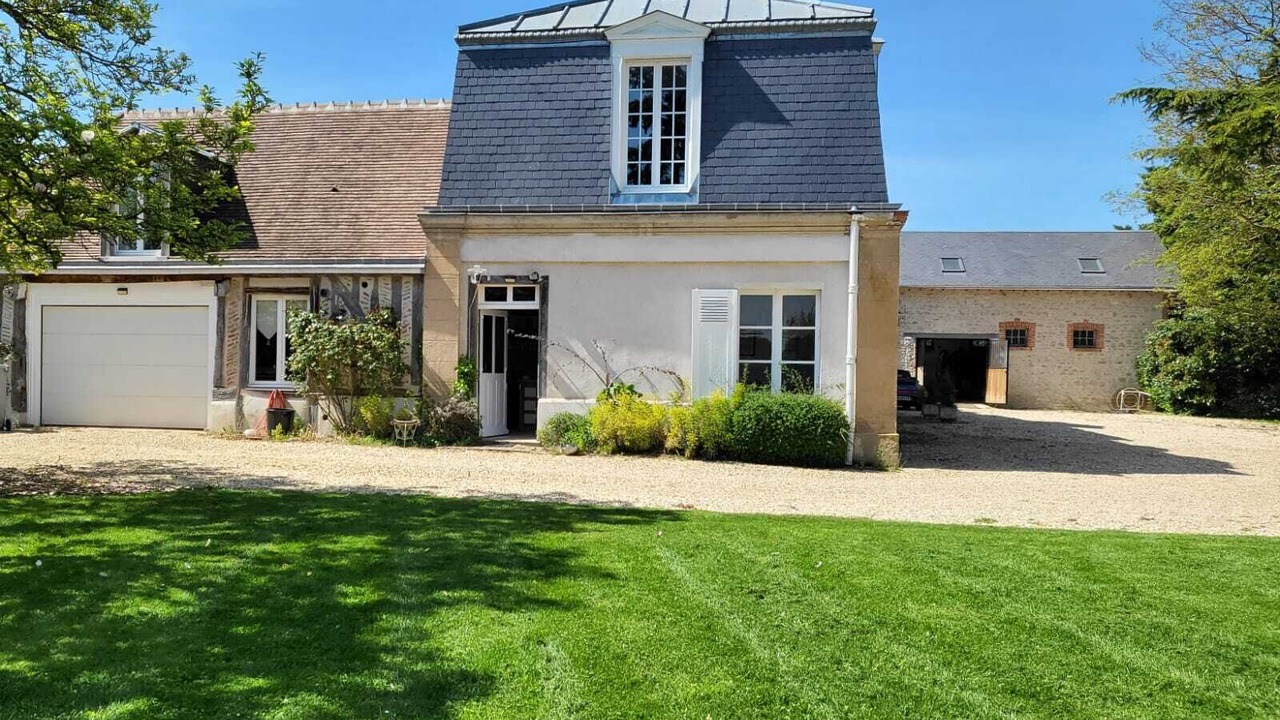 Photo of Outdoor in Neuville-aux-Bois