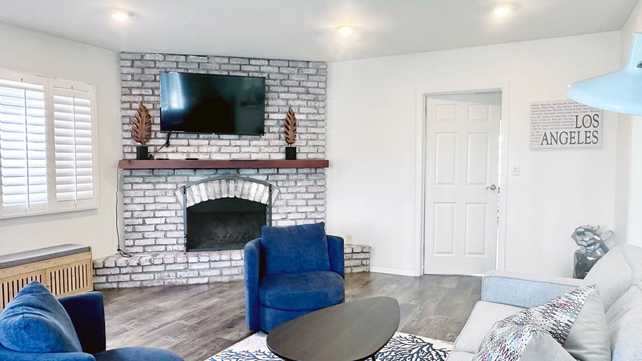 Photo of Livingroom in Marina del Rey