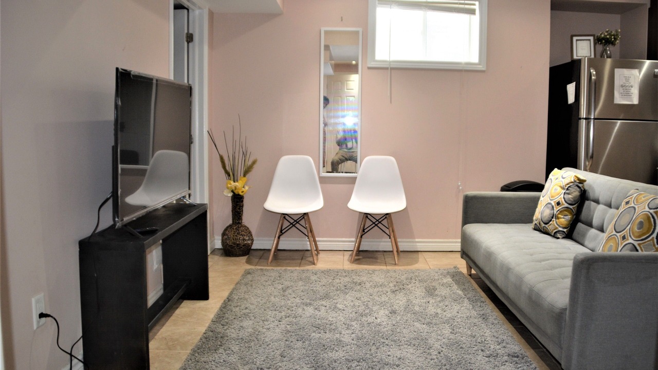 Photo of Livingroom in Mount Pleasant