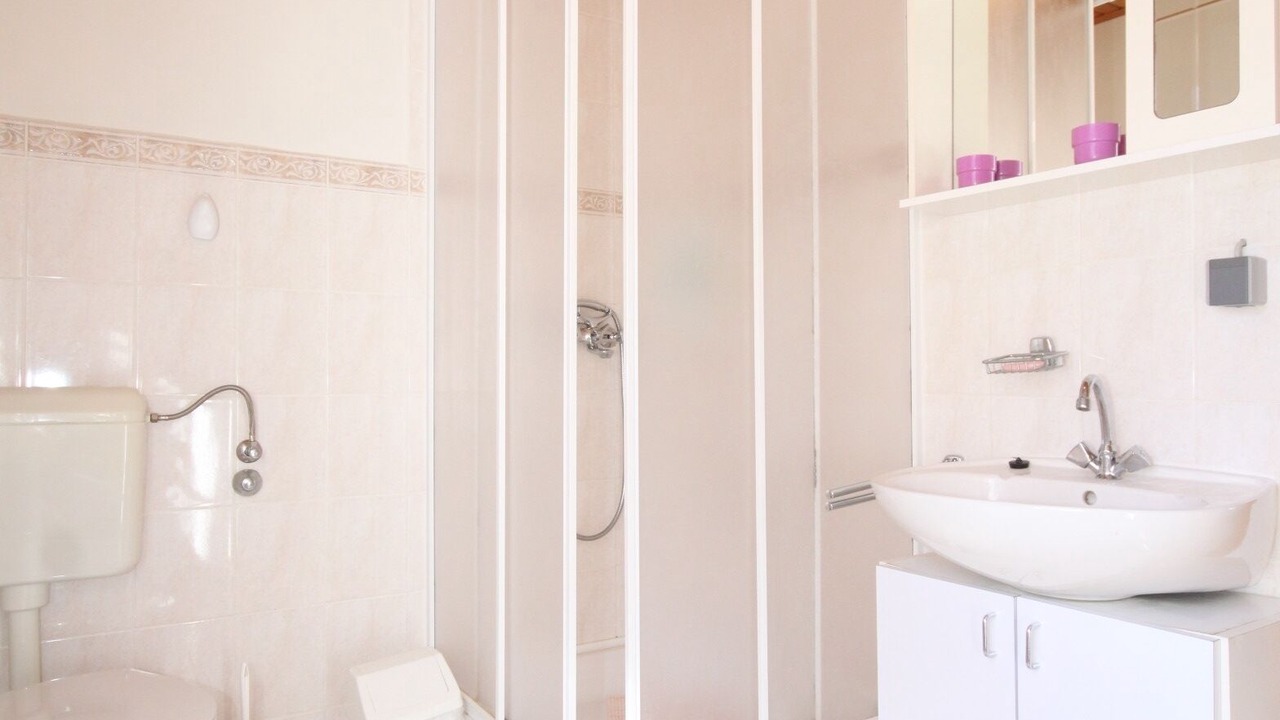 Photo of Bathroom in Susak
