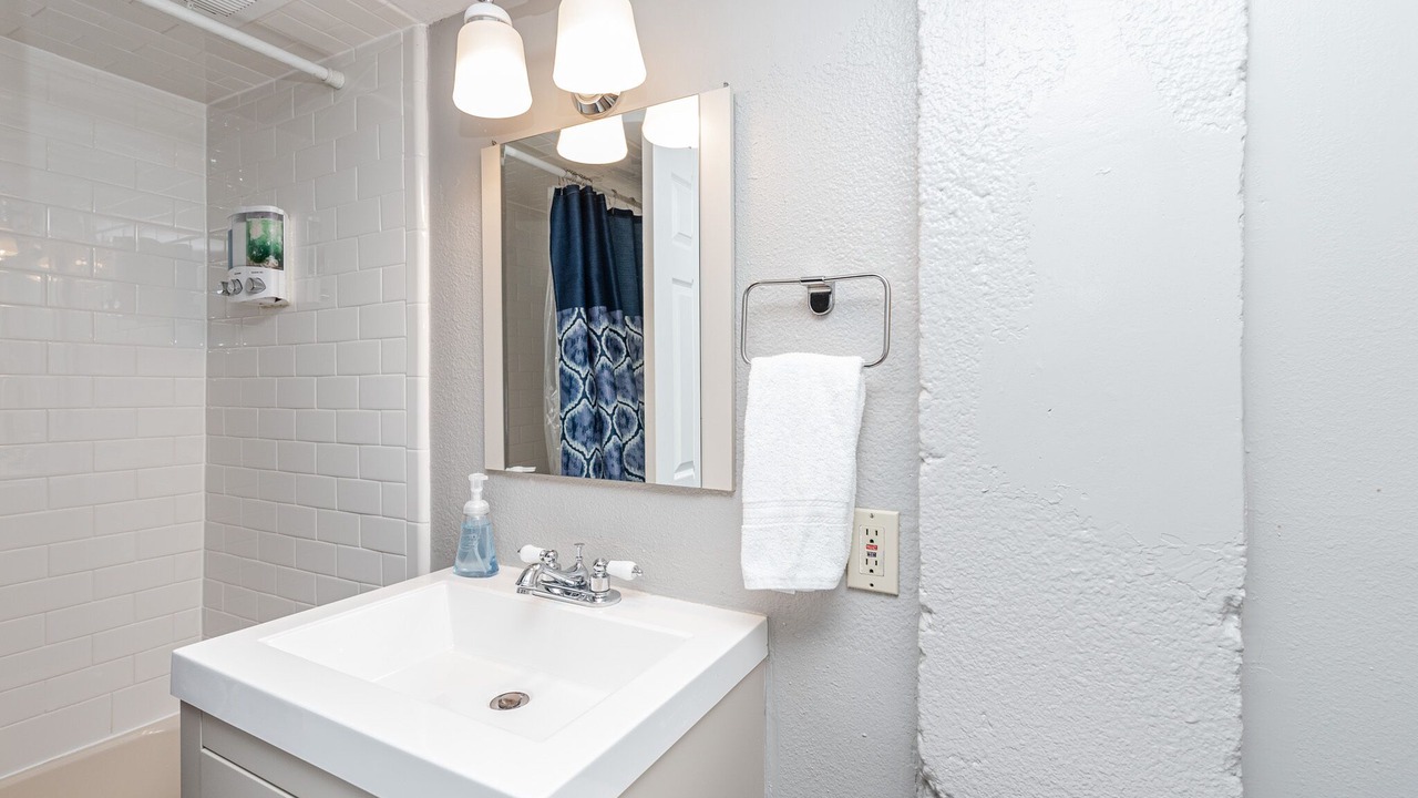 Photo of Bathroom in St. Charles Historic District