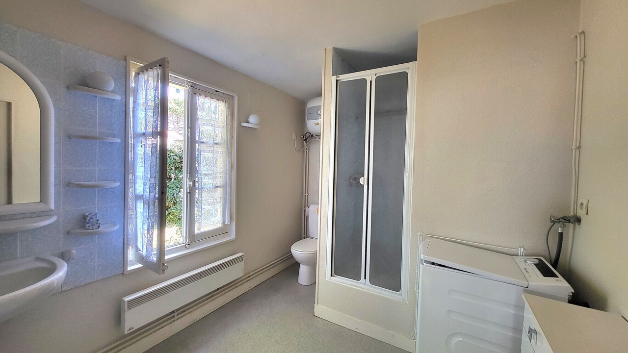 Photo of Bathroom in Saint-Brevin-les-Pins
