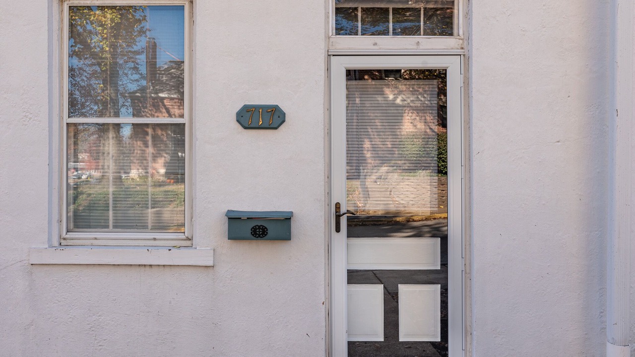 Photo of Others in St. Charles Historic District