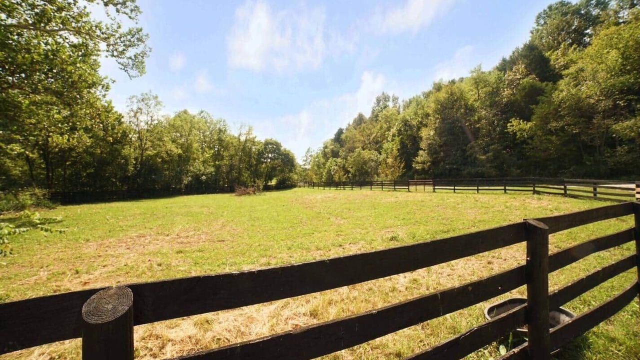 Photo of Outdoor in Pendleton