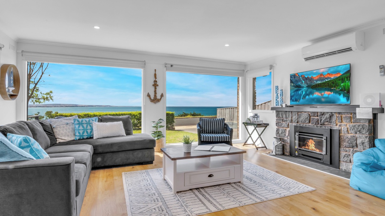 Photo of Livingroom in Portland