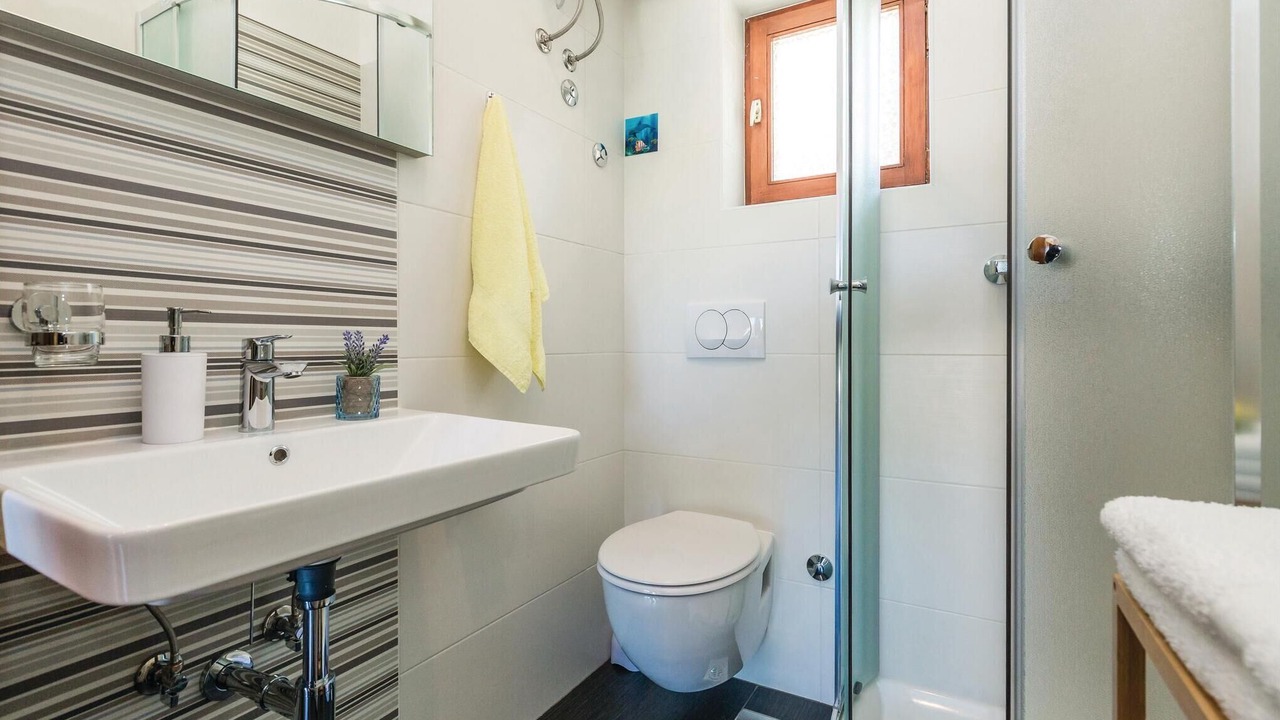 Photo of Bathroom in Pasjak