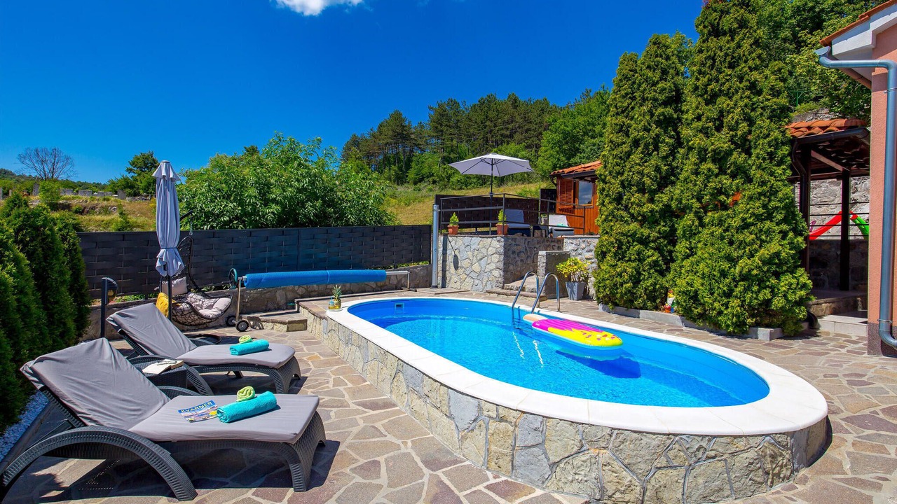 Photo of Outdoor in Pasjak