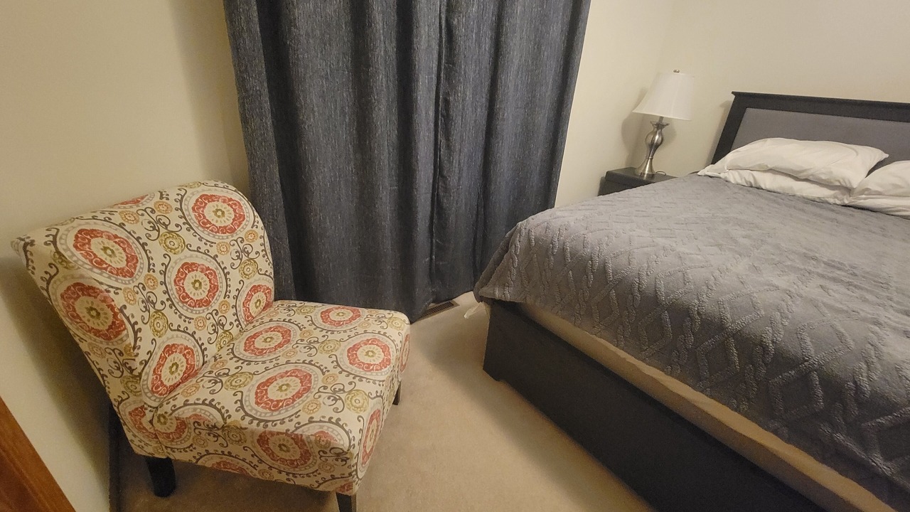 Photo of Bedroom in Urbandale