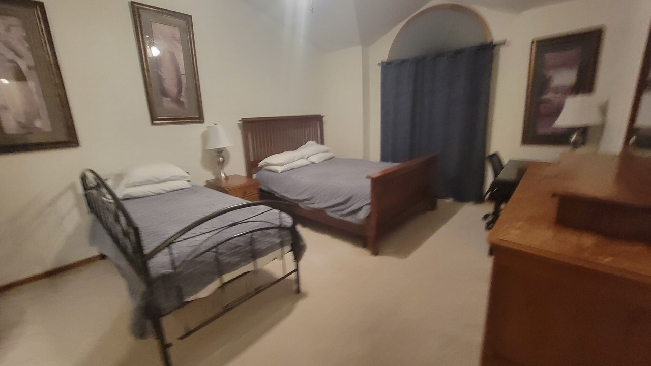 Photo of Bedroom in Urbandale