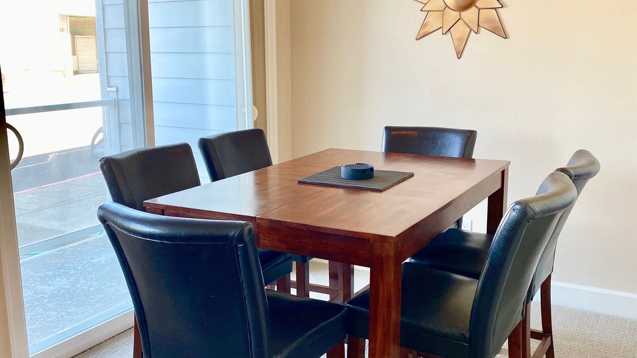 Photo of Livingroom in Rockaway Beach