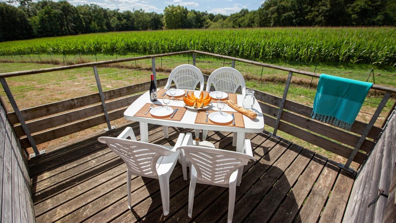 Photo of Patio Balcony in Cassen