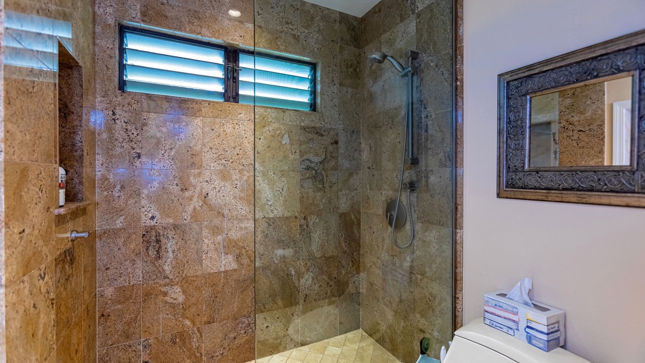 Photo of Bathroom in Kihei
