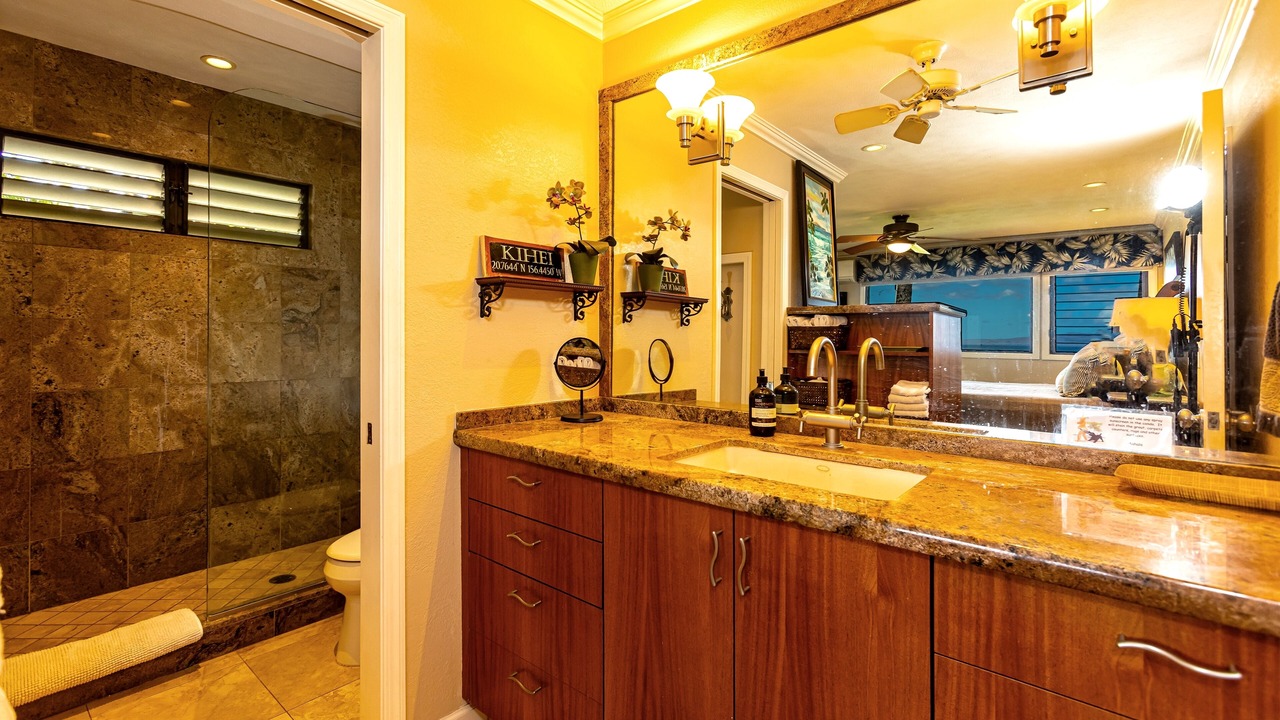 Photo of Bathroom in Kihei