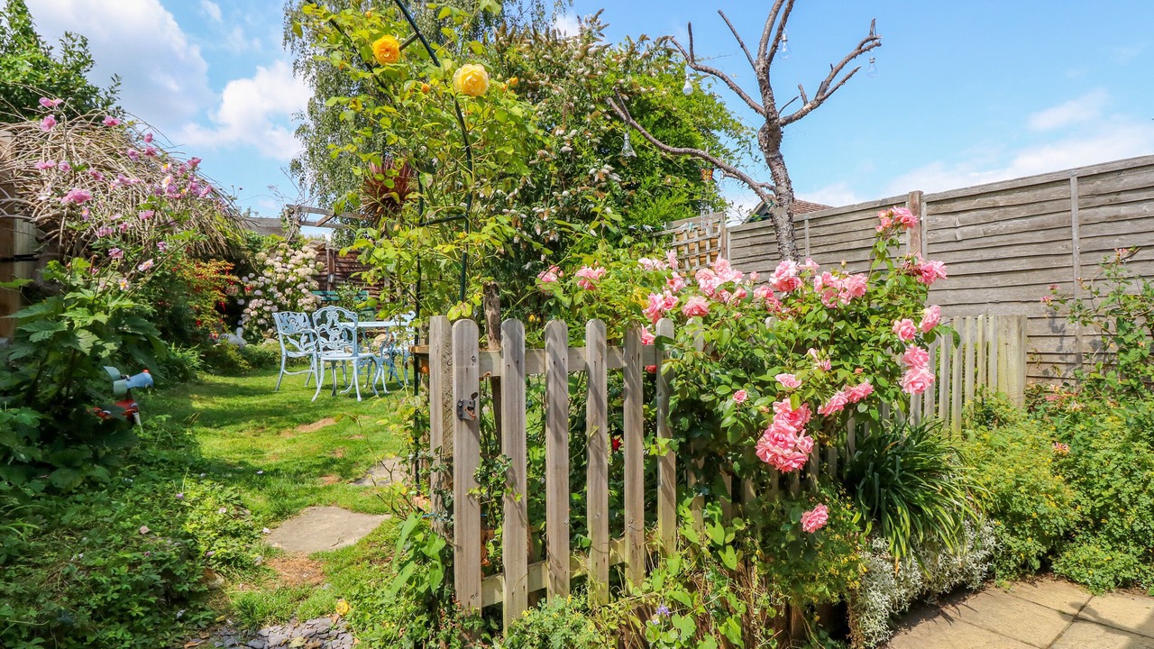 Photo of Outdoor in Brading