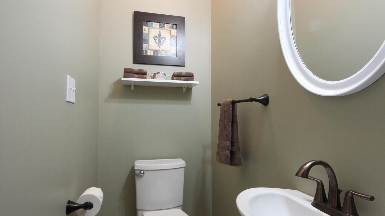 Photo of Bathroom in Mid-City