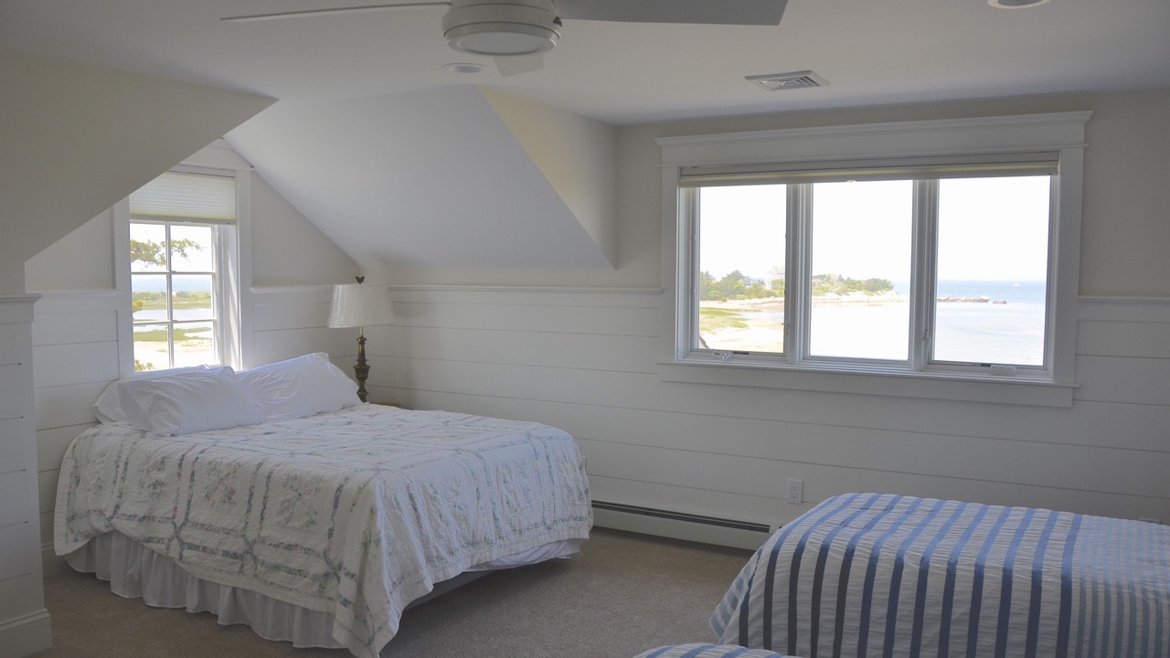 Photo of Bedroom in Silver Beach