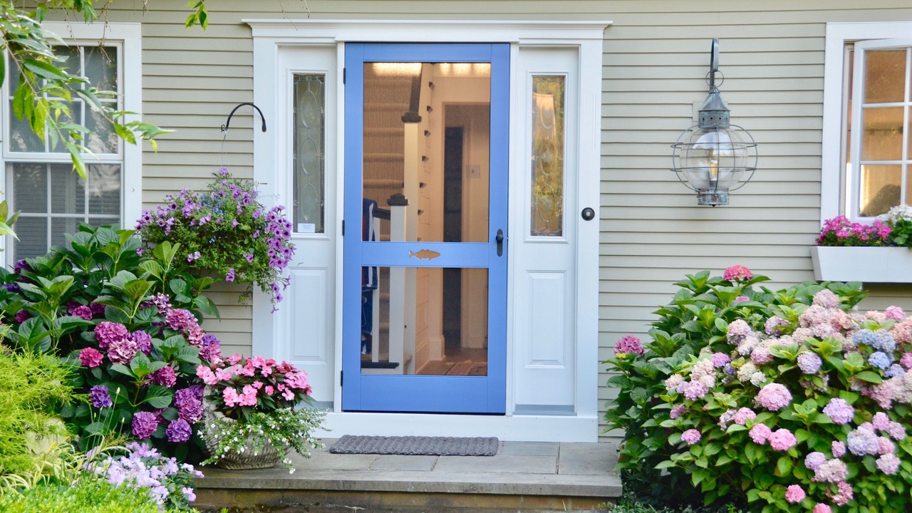 Photo of Others in Silver Beach